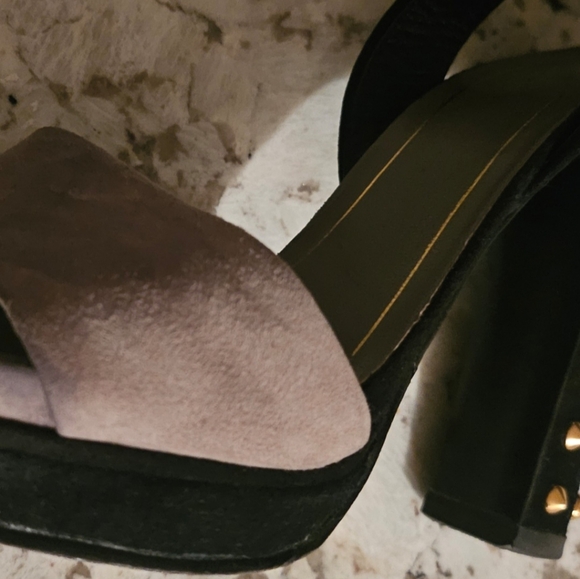 Gucci Madison Studded heel sandals - Picture 14 of 14